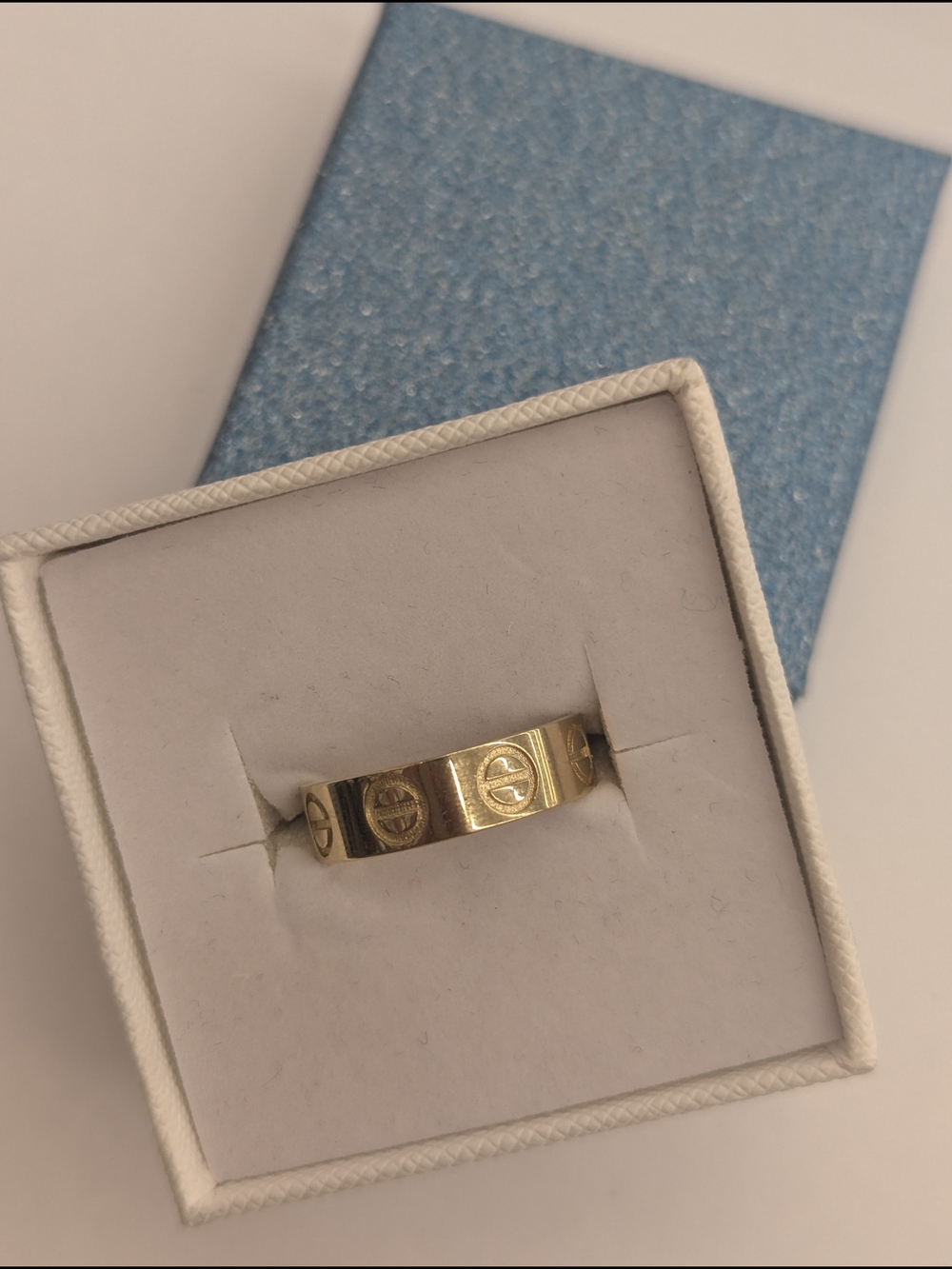 10kt Real Gold Women's Ring Size 7 - Picture 2 of 8